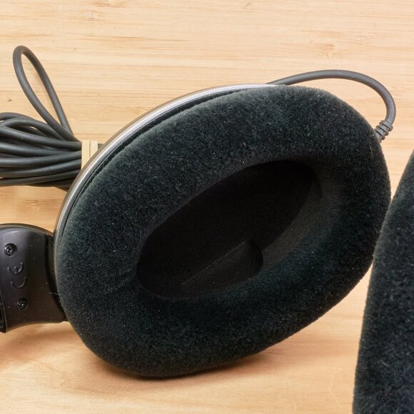 Sennheiser HD 599 / Open-Back Headphones / Over-Ear / Audiophile Sound - Picture 5 of 10